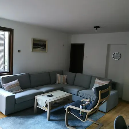 Mira Zlatar Holiday home *